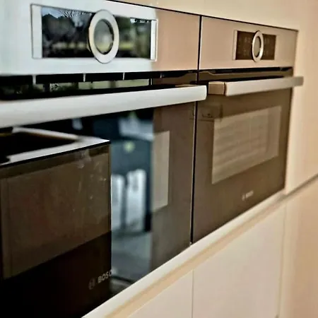 Poolvision * 佩斯基耶拉德加达