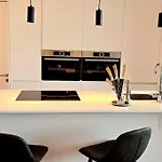 Poolvision Apartamento *